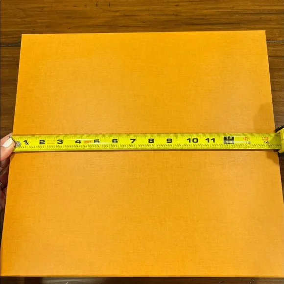 COPY - Louis Vuitton Magnetic Close Gift Boxes - Picture 5 of 9